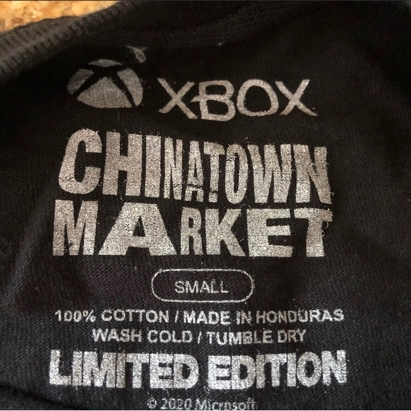 🍁 BUNDLE ONLY - 5/$15 X-box Chinatown Limited Edition Tee, Men’s/Unisex small - Picture 3 of 3